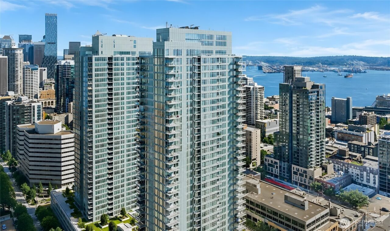 583 Battery St #3602N, Seattle